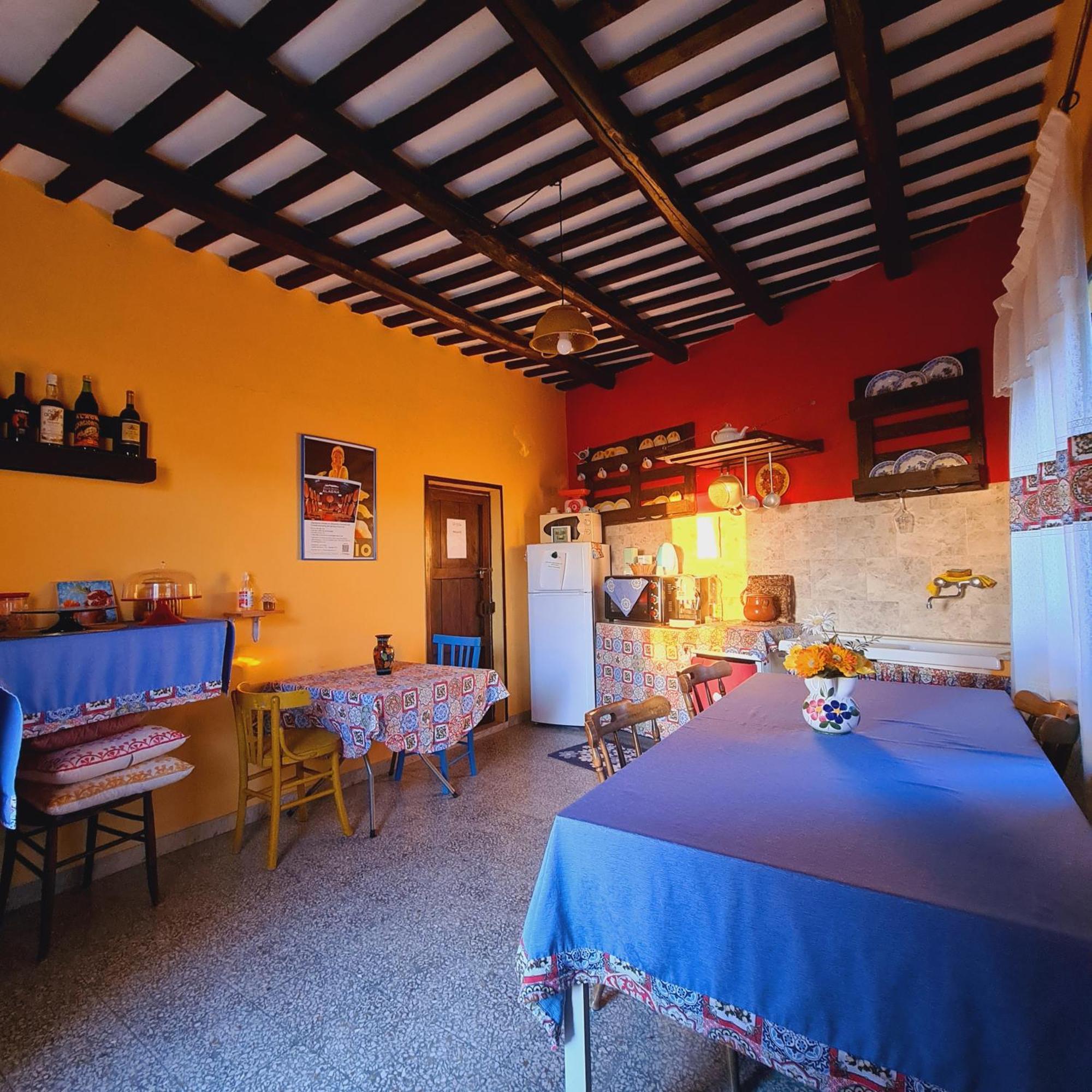 Due Passi Dal Centro Bed & Breakfast